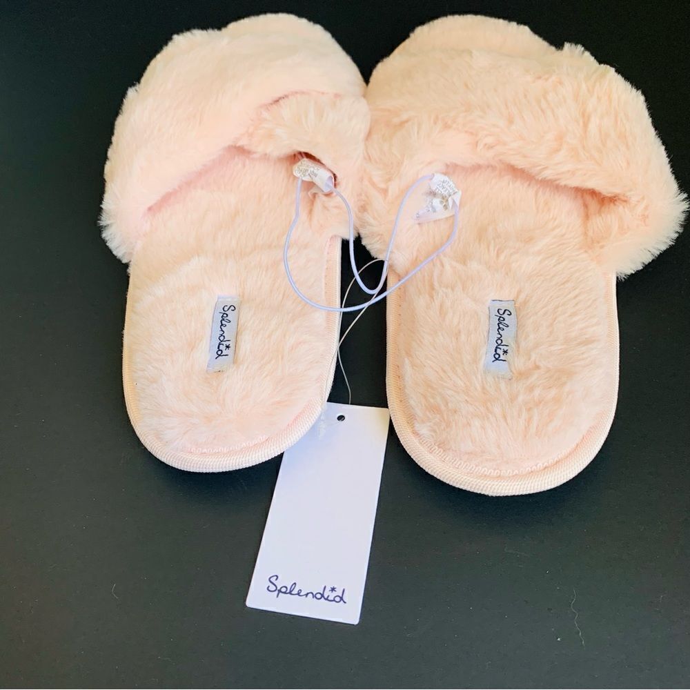 Splendid Pink Fluffy Cross Over Slippers‎